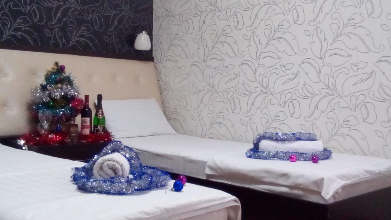 Hotel Avenue ビシュケク エクステリア 写真
